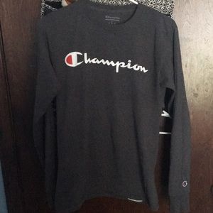 Men’s Champion shirt